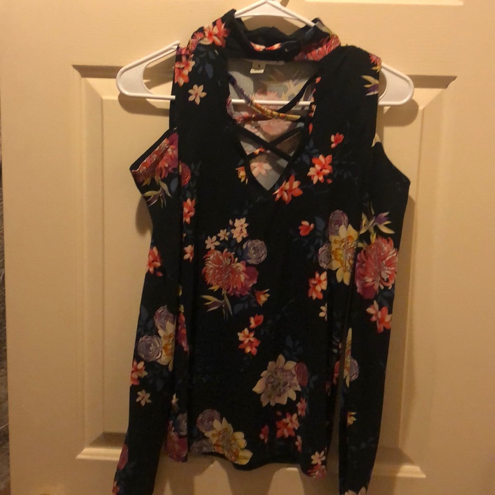Cold shoulder and lace up front shirt